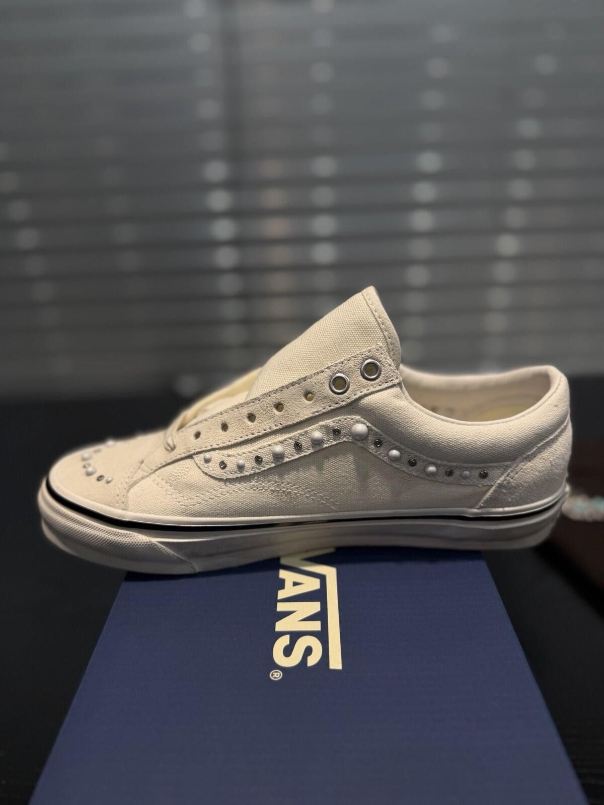 Vans VANS Old Skool 36 Pearlized Pack Marshmallow 9 Brand New Size US 9 / EU 42 - 9 Thumbnail