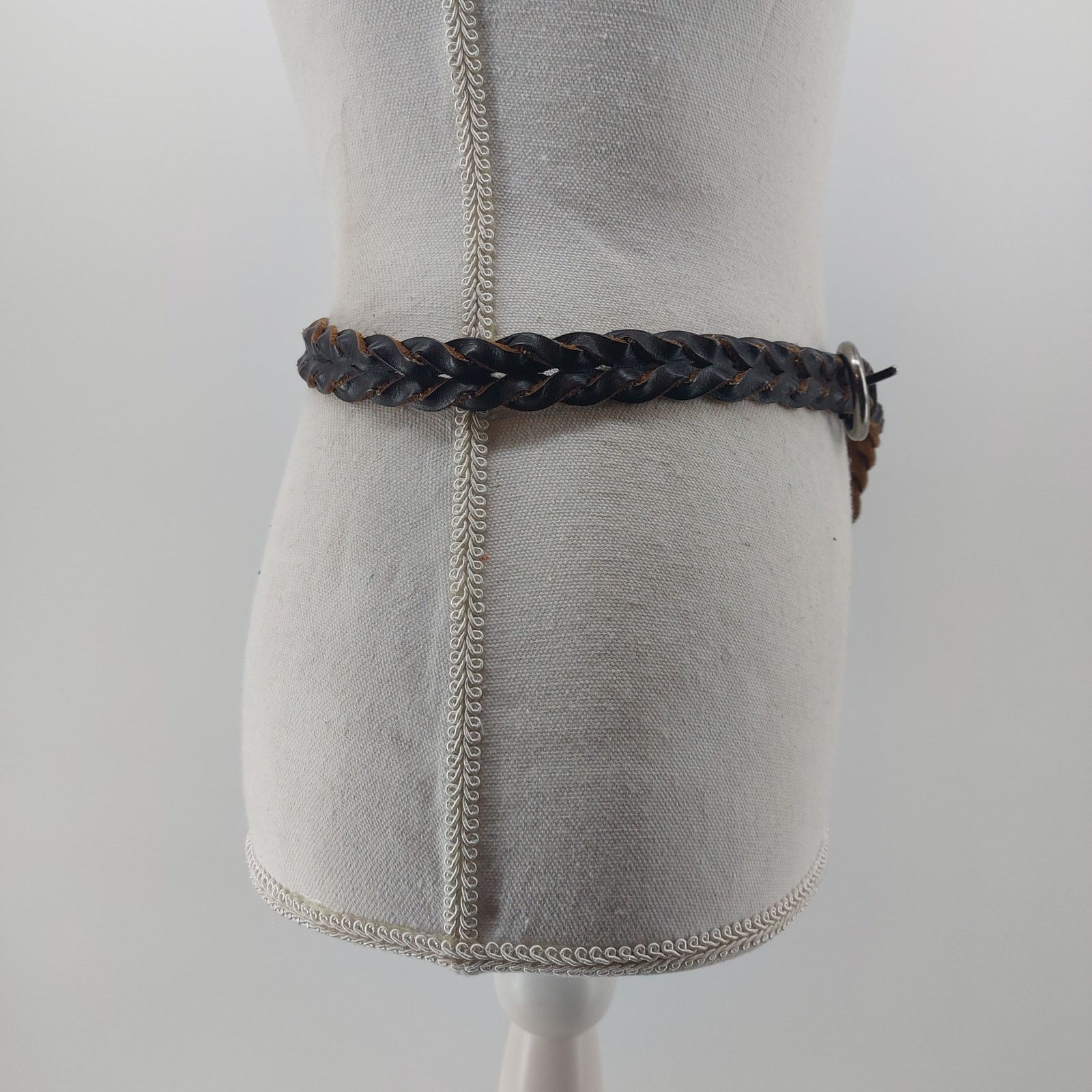 Other Brown Leather Belt Braided Silver Tone Buckle Size M/L Size ONE SIZE - 4 Thumbnail