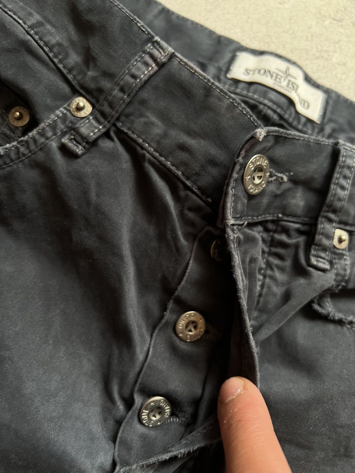 Stone Island × Vintage STONE ISLAND VINTAGE PATCH LOGO PANTS DISTRESSED CHINO y2k Size US 32 / EU 48 - 10 Thumbnail
