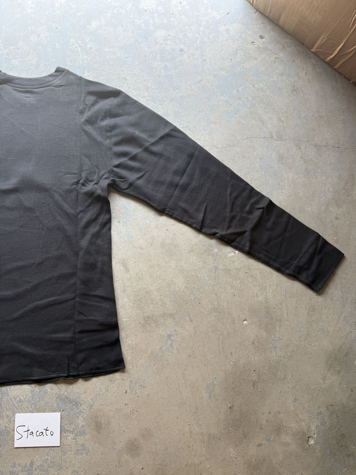 Hanes × Supreme Supreme x Hanes Bone Thermal Crew Black FW21 Size US M / EU 48-50 / 2 - 8 Thumbnail