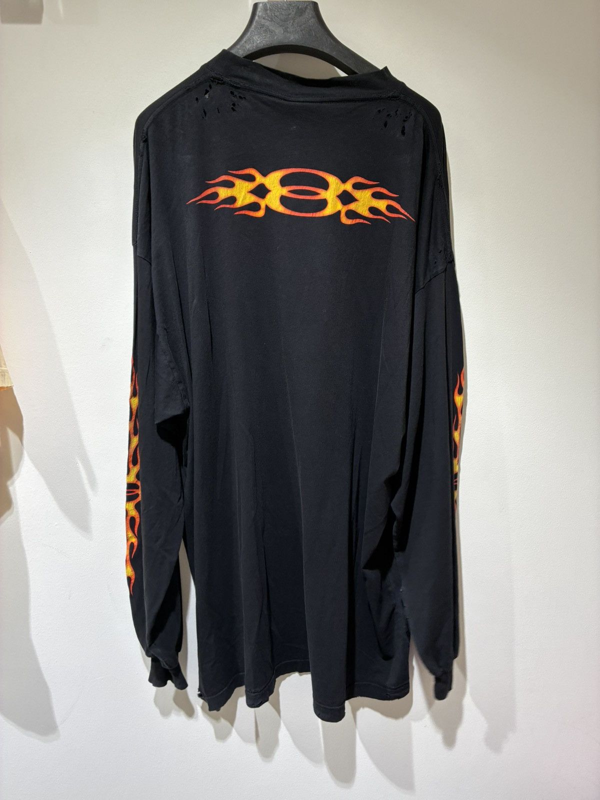 Balenciaga Balenciaga Unity Burning Thin Jersey Longsleeve Size US M / EU 48-50 / 2 - 5 Thumbnail