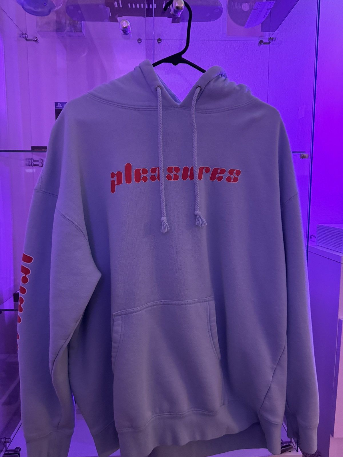Pleasures Pleasures Cyber Love Hoodie Size US XL / EU 56 / 4 - 2 Thumbnail