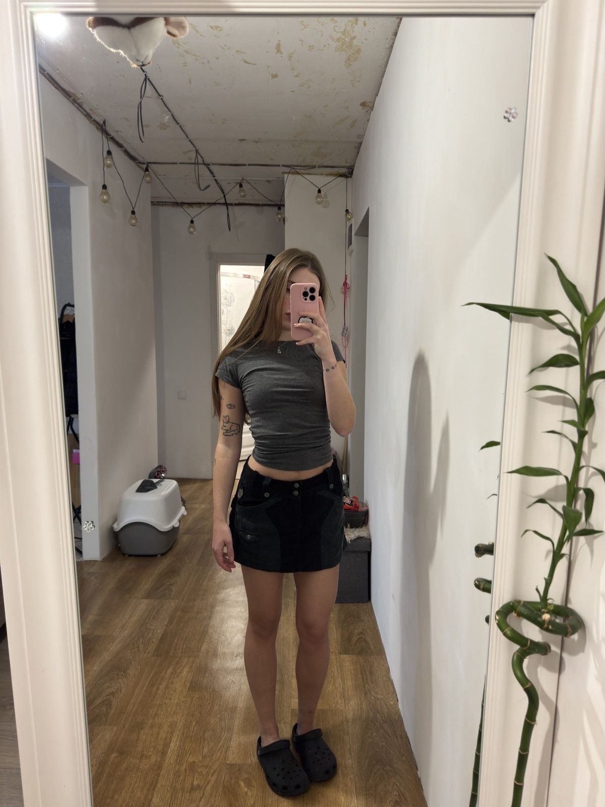 Diesel VINTAGE VELVET DIESEL MINI MULTOPOCKET SKIRT Size 27" / US 4 / IT 40 - 5 Thumbnail