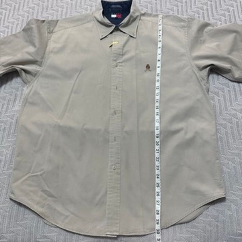 Tommy Hilfiger Vintage Tommy Hilfiger khaki short sleeve button down size L Size US L / EU 52-54 / 3 - 8 Thumbnail