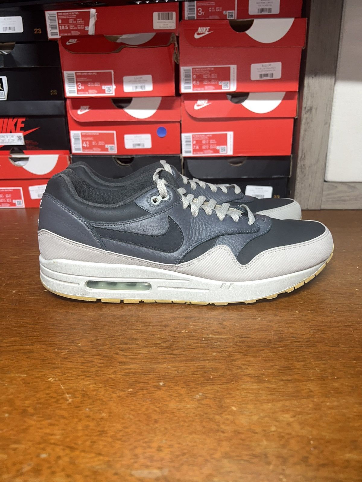 Nike Air Max 1 Leather Dark Ash size 13 Size US 13 / EU 46 - 8 Thumbnail