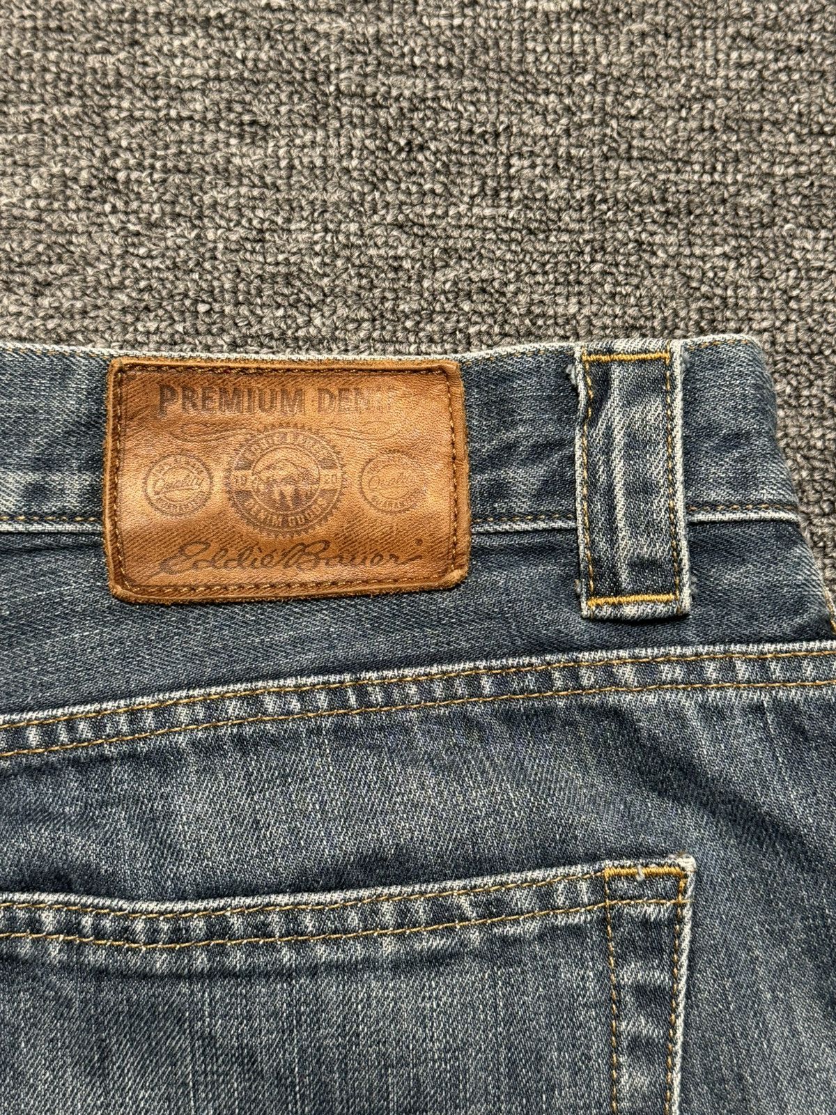 Eddie Bauer Eddie Bauer Jeans Men Size W38 L32 Relaxed Fit Straight Leg Size US 38 / EU 54 - 8 Thumbnail
