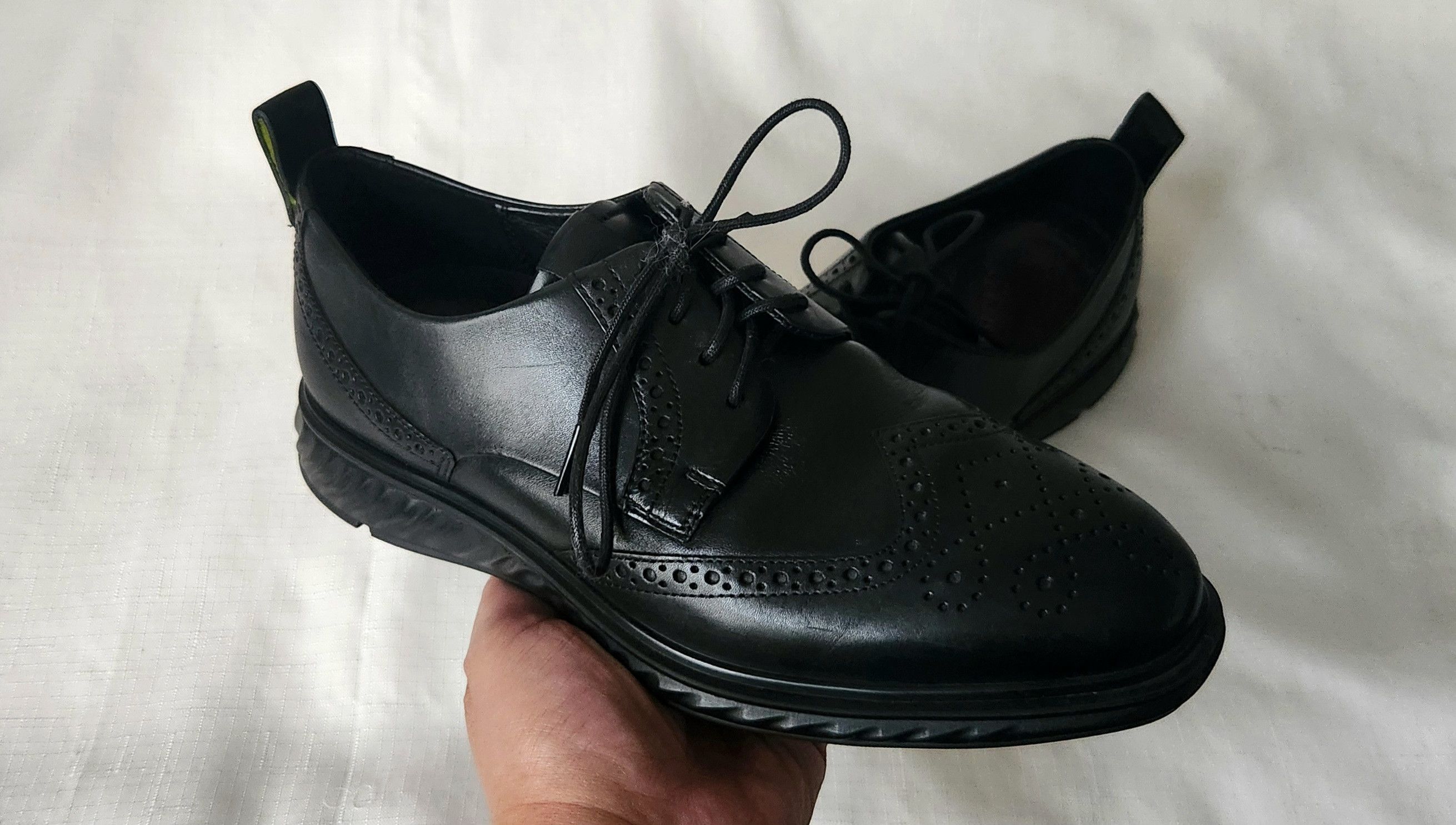 Ecco Ecco ST1 Hybrid Wingtip Derby leather Mens Size 41 Size US 8 / EU 41 - 1 Thumbnail