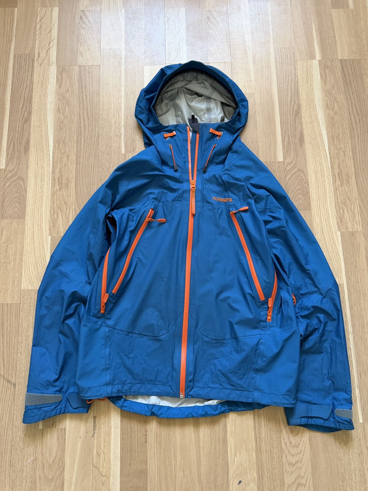Norrona Norrøna Falketind dri3 Jacket outdoor gorepcore style Size US M / EU 48-50 / 2 - 1 Thumbnail