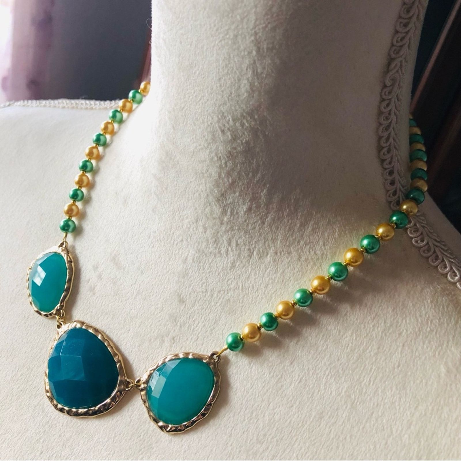 Handmade Handcrafted repurpose teal green dome glass Pearl necklace Size ONE SIZE - 4 Thumbnail