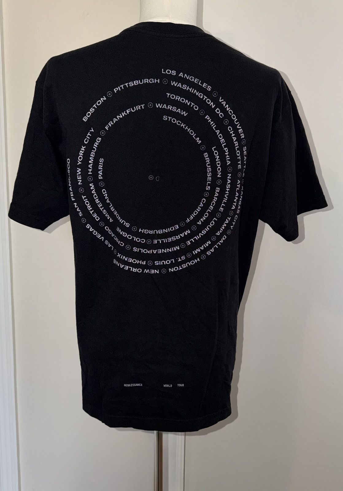 Other Beyoncé Renaissance Tour Black Graphic T-Shirt Size L Size US L / EU 52-54 / 3 - 6 Thumbnail
