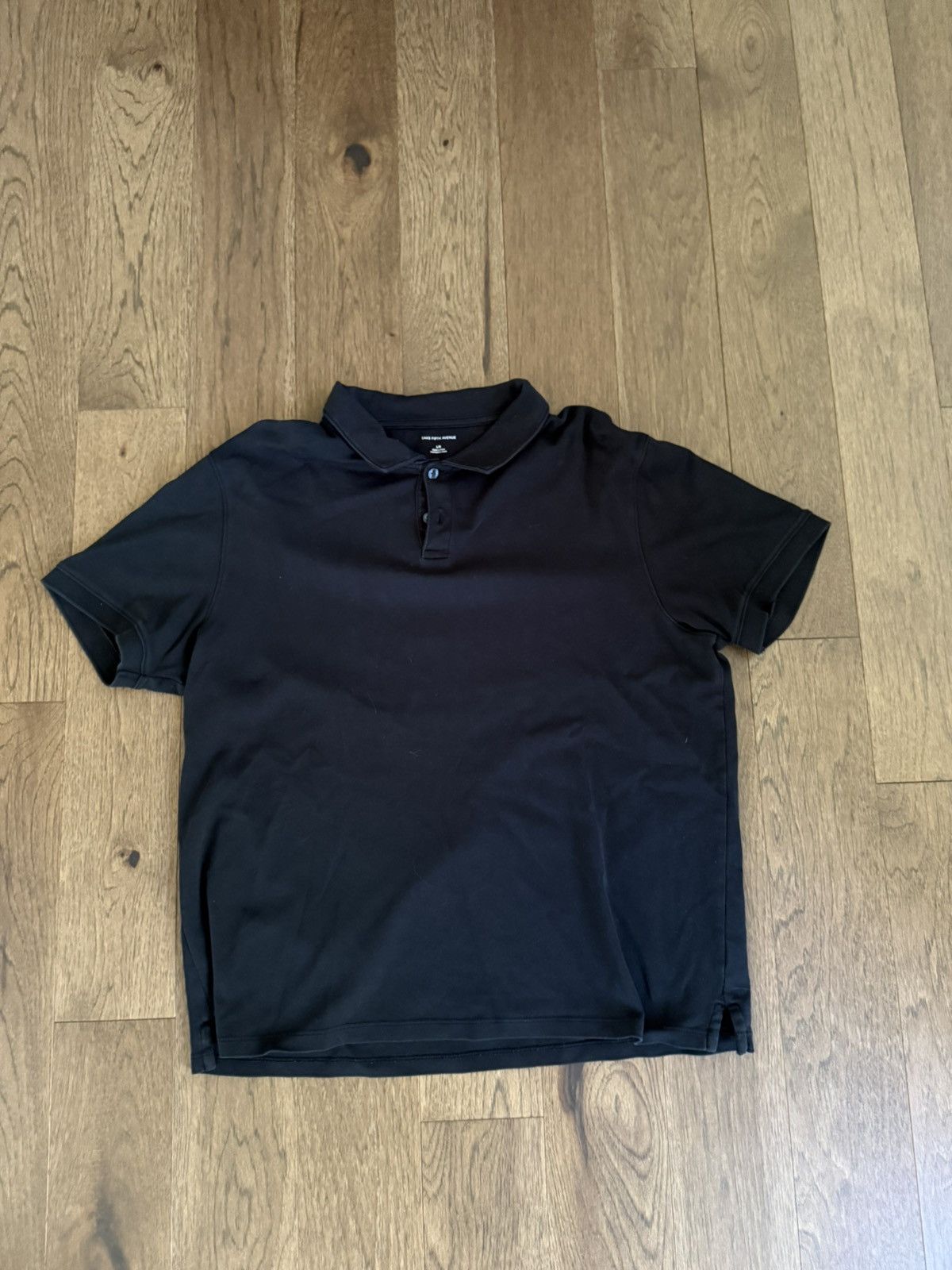 Saks Fifth Avenue Saks Fifth Avenue polo Size US M / EU 48-50 / 2 - 1 Thumbnail