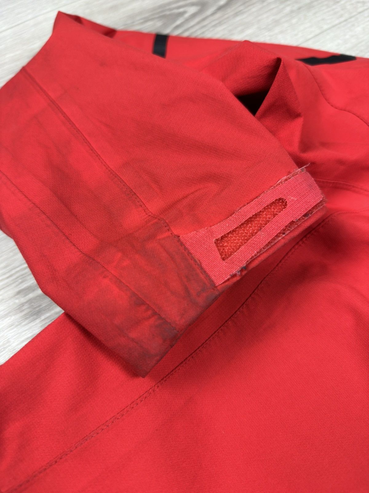 Nike ACG Vintage Nike ACG Gore-Tex Jacket Size S Size S / US 4 / IT 40 - 18 Thumbnail