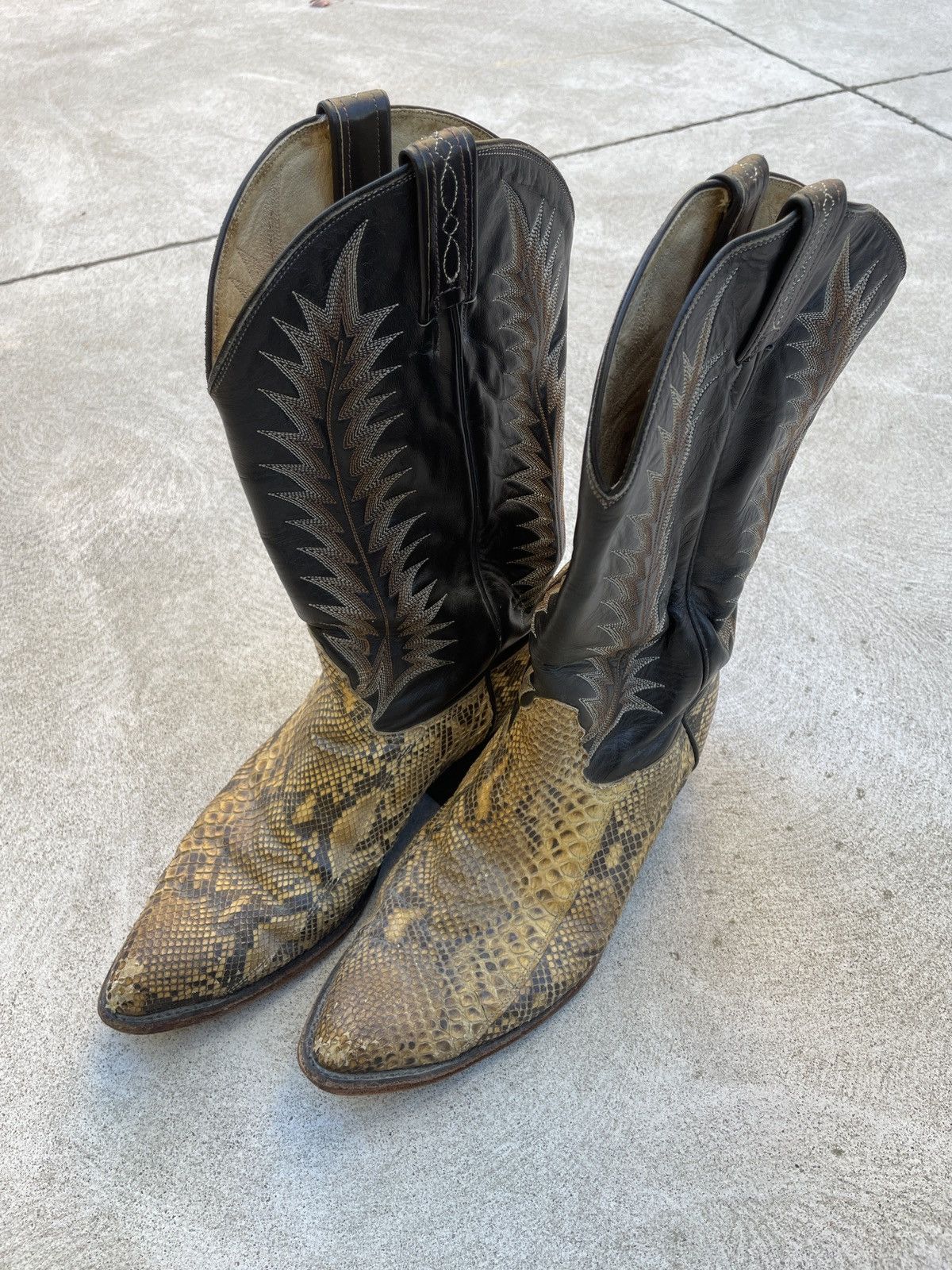 Cowboy Equipment × Vintage Tony Lama Snakeskin Western Vintage Cowboy Boots Size US 10.5 / EU 43-44 - 2 Thumbnail