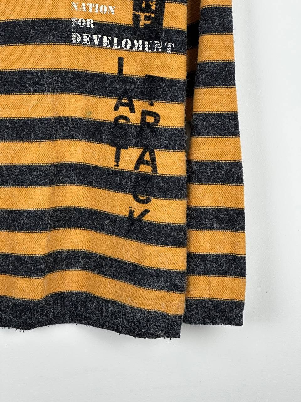 Japanese Brand × Vintage Vintage Freddie Kruger Style Avant Garde Y2K sweater Size US L / EU 52-54 / 3 - 4 Thumbnail
