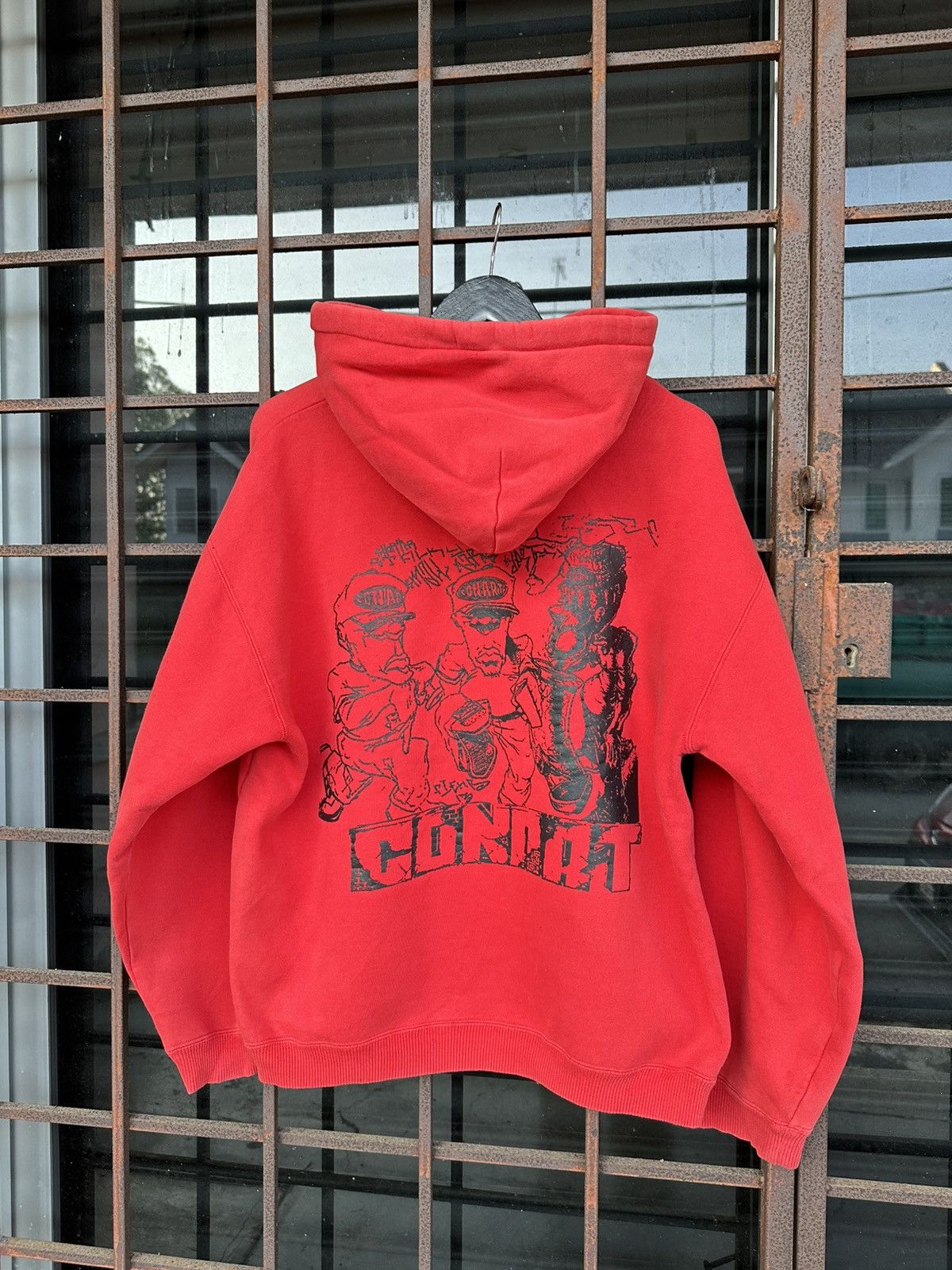 Vintage Vintage THRASHED Faded Conart Hoodie Size US L / EU 52-54 / 3 - 10 Thumbnail