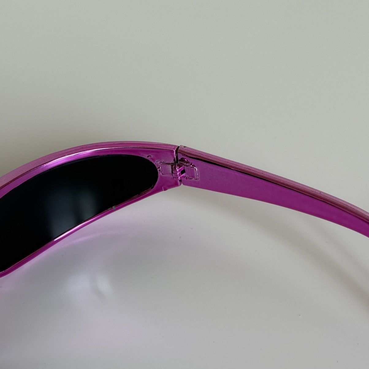 Vintage Y2K Shield Sunglasses Wrap Around Mirror Lens Futuristic Size ONE SIZE - 9 Thumbnail