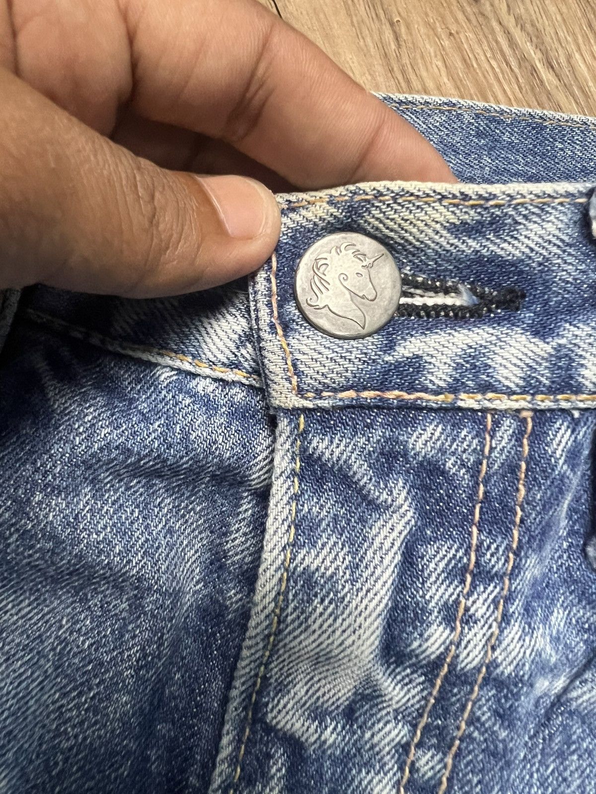 If Six Was Nine RNA Inc. Vintage Destroyed Denim Jeans (41) Size US 29 - 7 Thumbnail