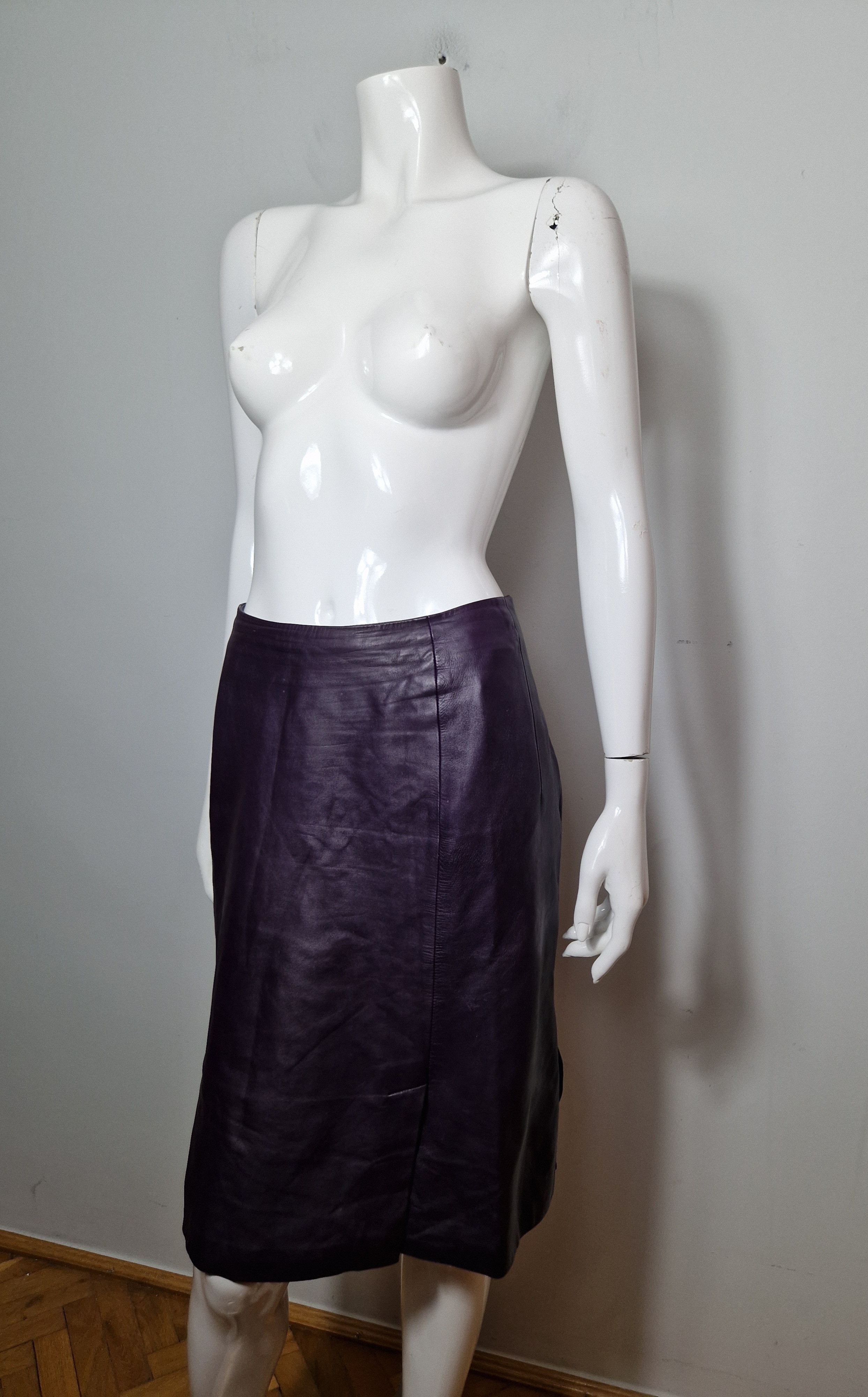 Prada Prada vintage leather skirt Size 30" / US 8 / IT 44 - 2 Thumbnail