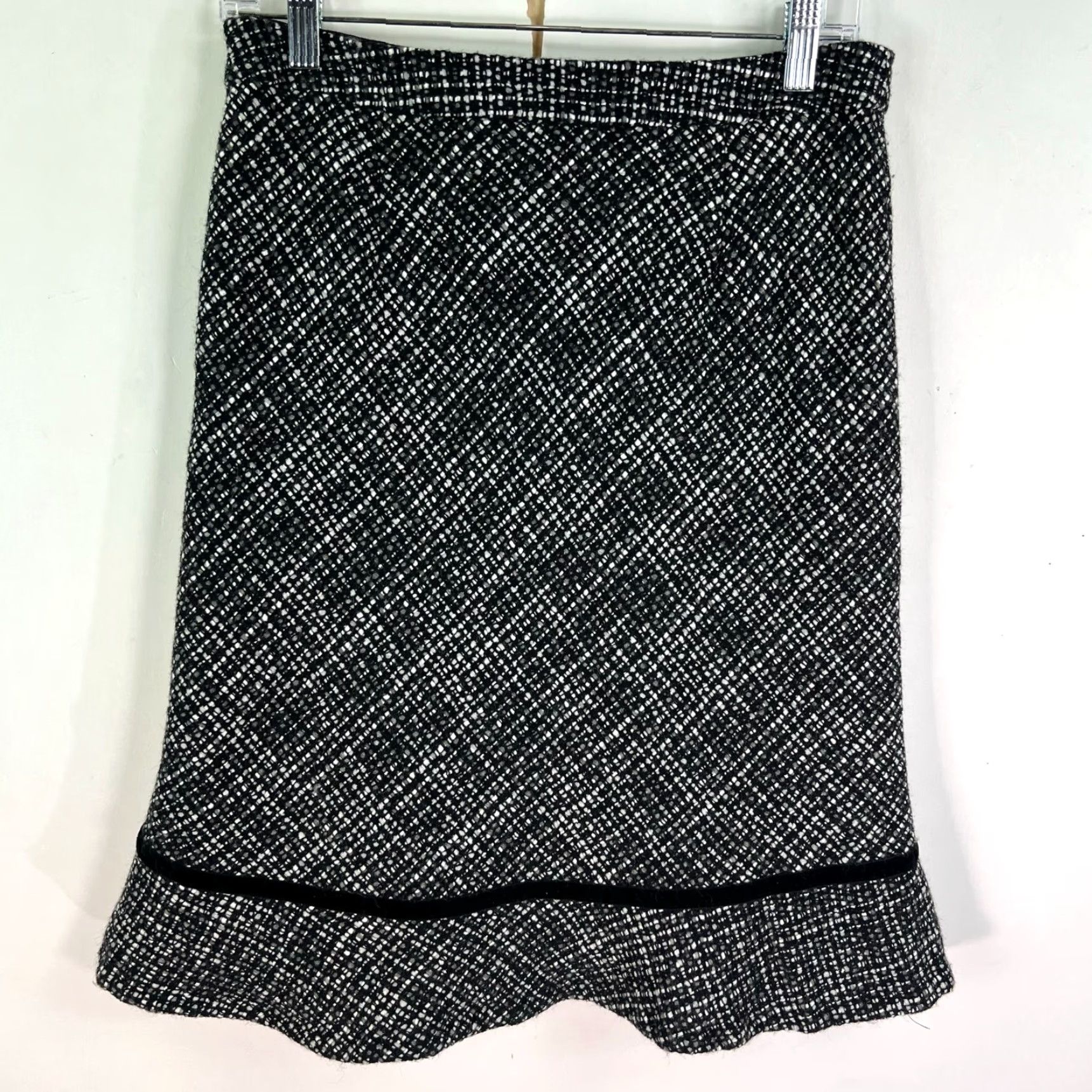 Gap Gap Skirt Wool Tweed Black White Grey Flare Knee Length Zip Front 4 Women Size 27" / US 4 / IT 40 - 4 Thumbnail