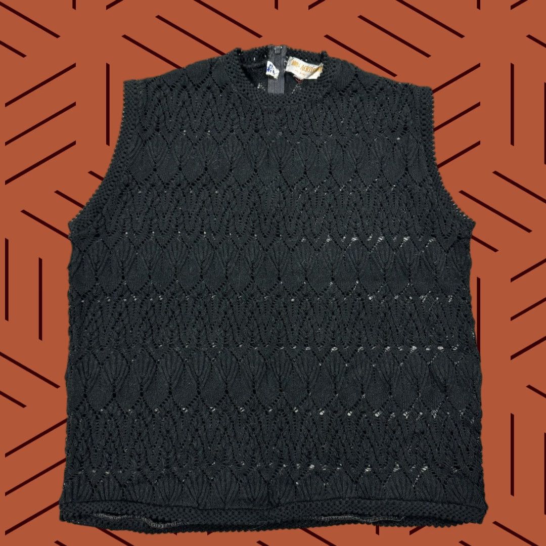 Vintage VINTAGE Macy's Women’s Sleeveless Back Zip Sheer Knit Vest Lace Black, Boho Chic, Open-Knit, Size S (Adult) Women Size S / US 4 / IT 40 - 1 Thumbnail