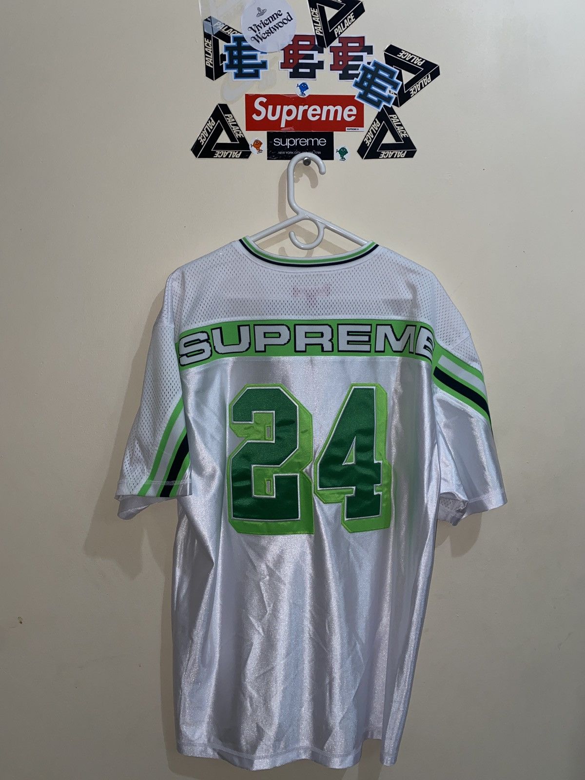 Supreme Supreme Jacquard Rib Football Jersey White Size US XL / EU 56 / 4 - 4 Thumbnail
