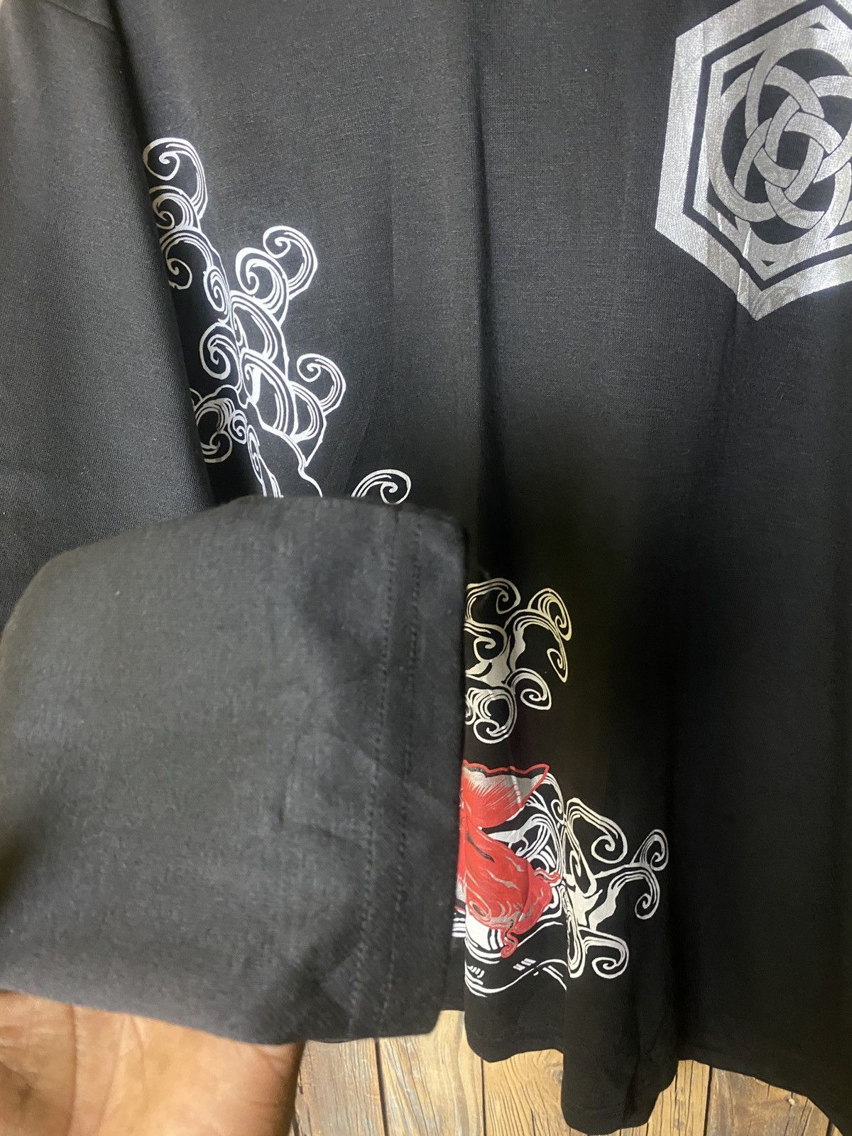 Vintage Sukajan fish koi over print long sleeve tshit Size US L / EU 52-54 / 3 - 7 Thumbnail