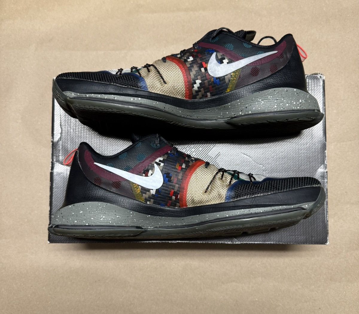 Nike Nike KD 8 SE What The Kevin Durant Men’s size 14 basketball! Size US 14 / EU 47 - 2 Thumbnail
