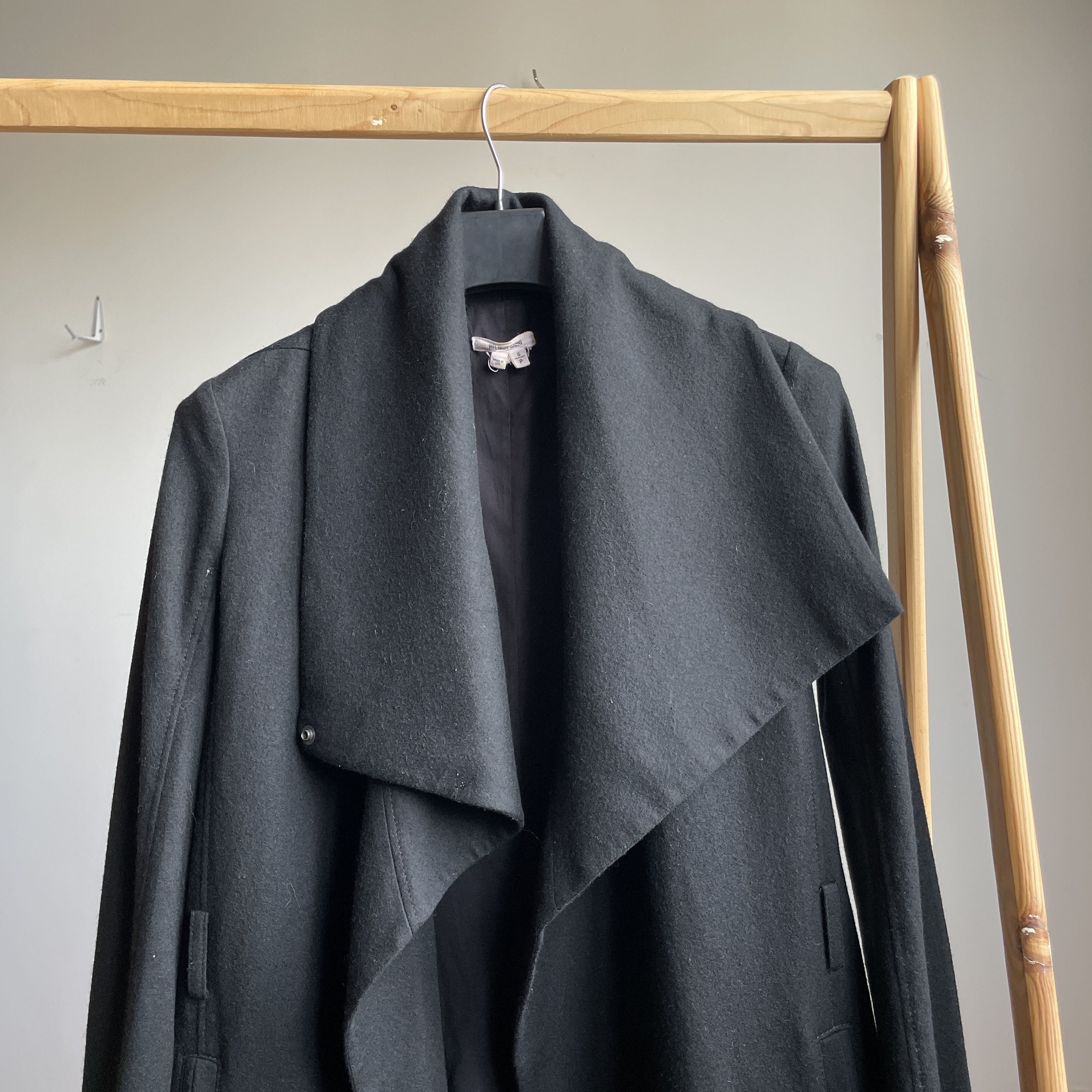 Helmut Lang Helmut Lang Womens Sonar Overlap Wool Coat Size S Size S / US 4 / IT 40 - 4 Thumbnail