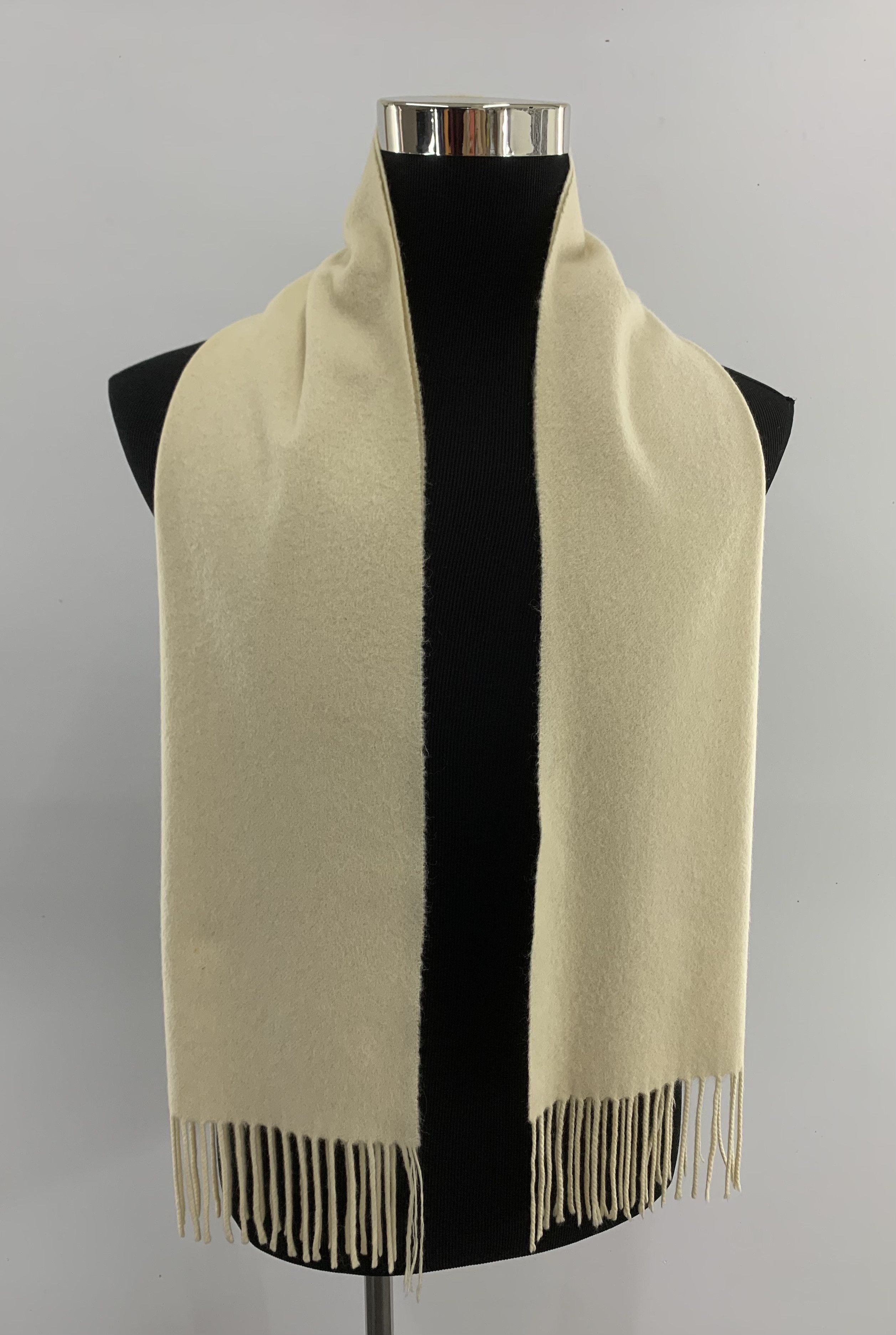 Balmain Balmain Scarf Wool Muffler Neck Wrap BL1076 Size ONE SIZE - 1 Thumbnail