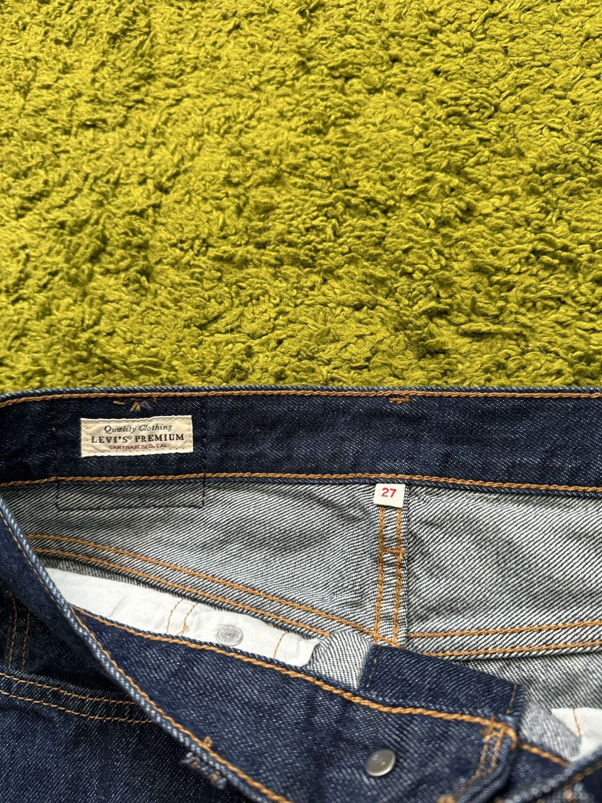 Designer × Levi's Levi’s premium denim midi skirt Size 27" / US 4 / IT 40 - 6 Thumbnail