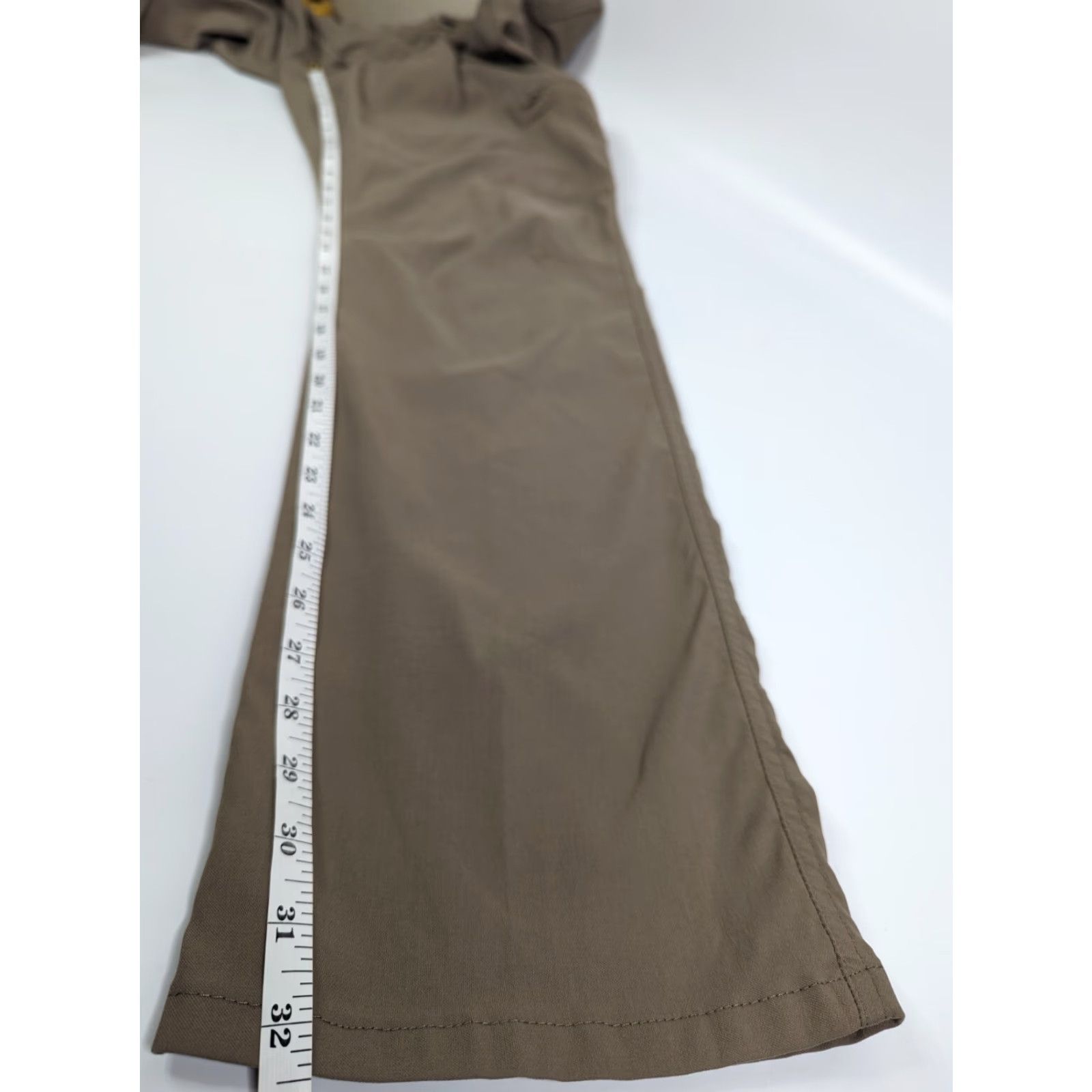 Wrangler Wrangler Men's Pants 38x32 Khaki Cargo Pants Nylon Pockets Straight Leg Belt Loops 38 32 Regular? Size US 38 / EU 54 - 6 Thumbnail