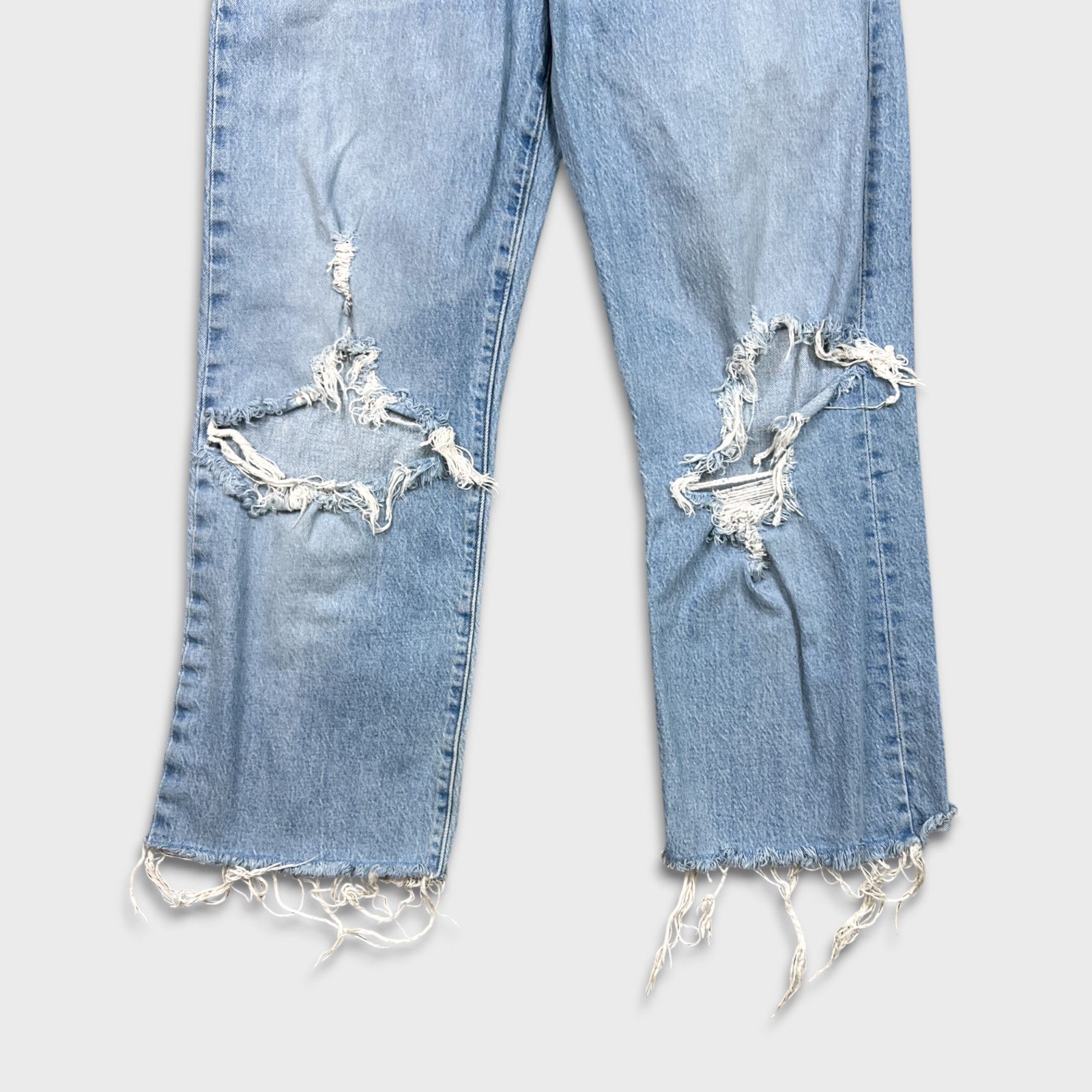 Levi's × Vintage Levi's Ribcage Straight Jeans High Rise Distressed Denim Size 31" - 4 Thumbnail