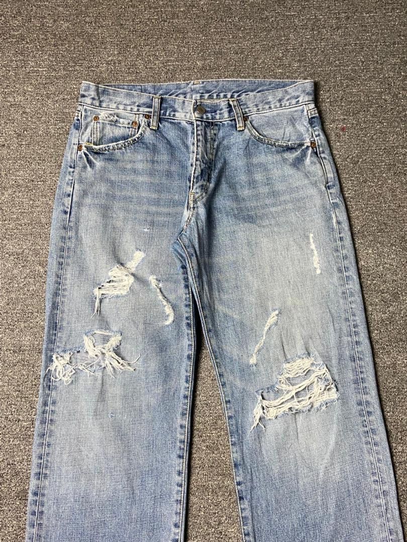 Uniqlo UNIQLO Distressed Denim Ripped Jeans (143) Size US 34 / EU 50 - 7 Thumbnail