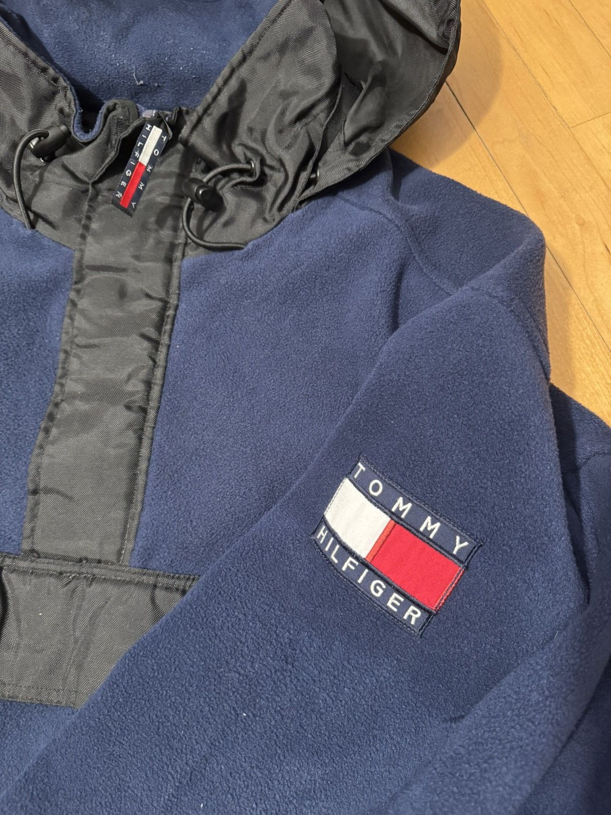 Tommy Hilfiger Tommy Hilfiger Half Zip Sweater Size US XL / EU 56 / 4 - 3 Thumbnail