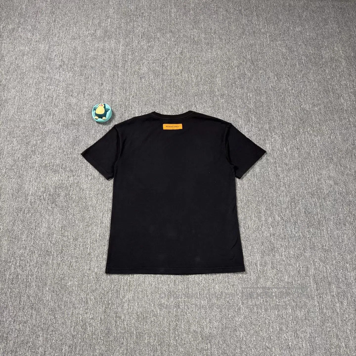 Louis Vuitton LV Black Concert Graphic T-shirt. Size US M / EU 48-50 / 2 - 2 Thumbnail