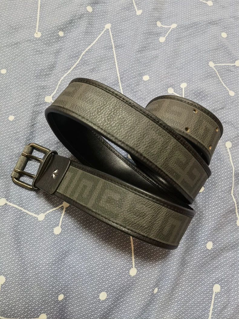 Givenchy Givenchy Classic Star Pattern Leather Belt -dmc Size ONE SIZE - 1 Thumbnail