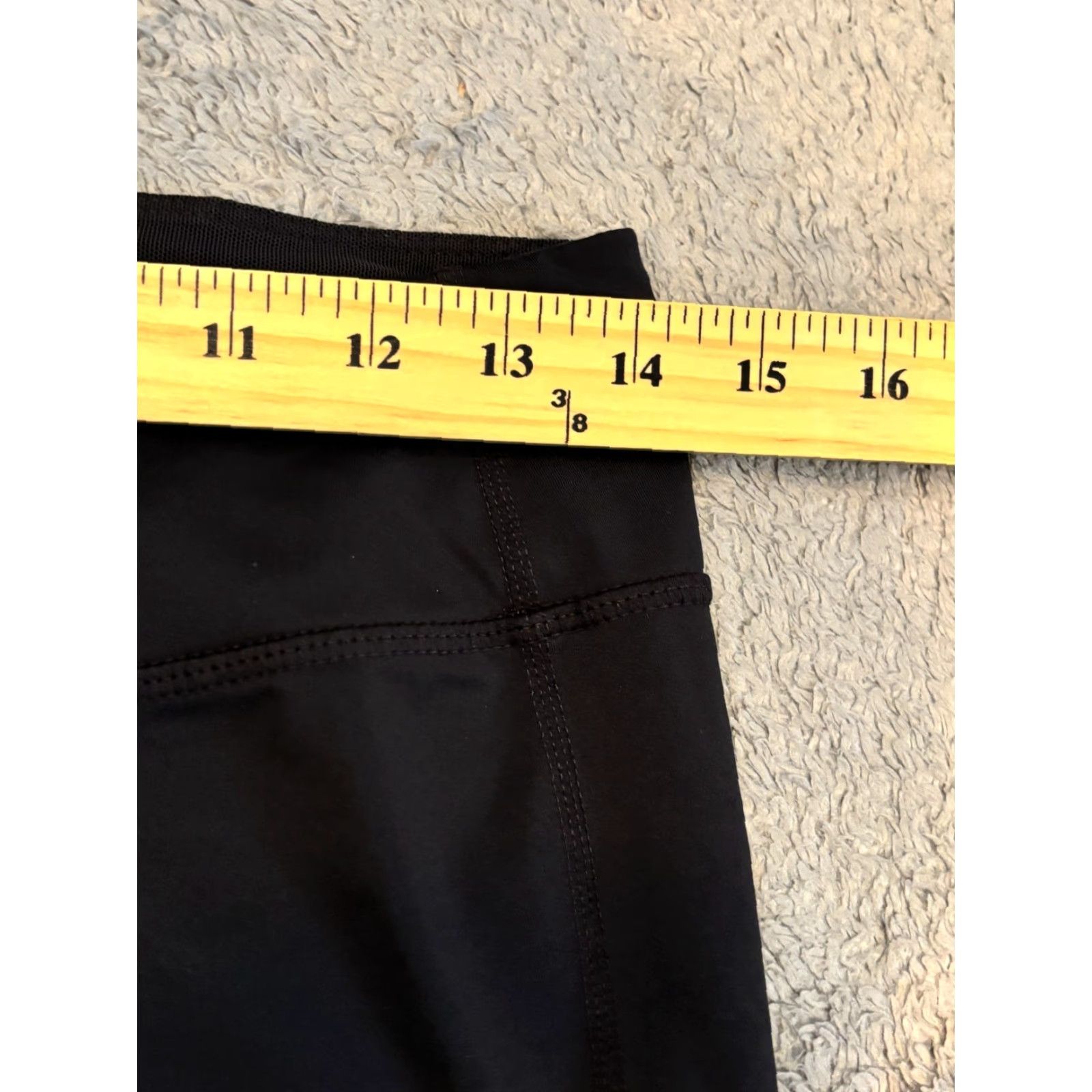 Nike **Nike Women's Medium Black Dri-Fit Yoga Leggings** User: Nike Women's Medium Black Dri-Fit Yoga Leggings Size 32" / US 10 / IT 46 - 3 Thumbnail