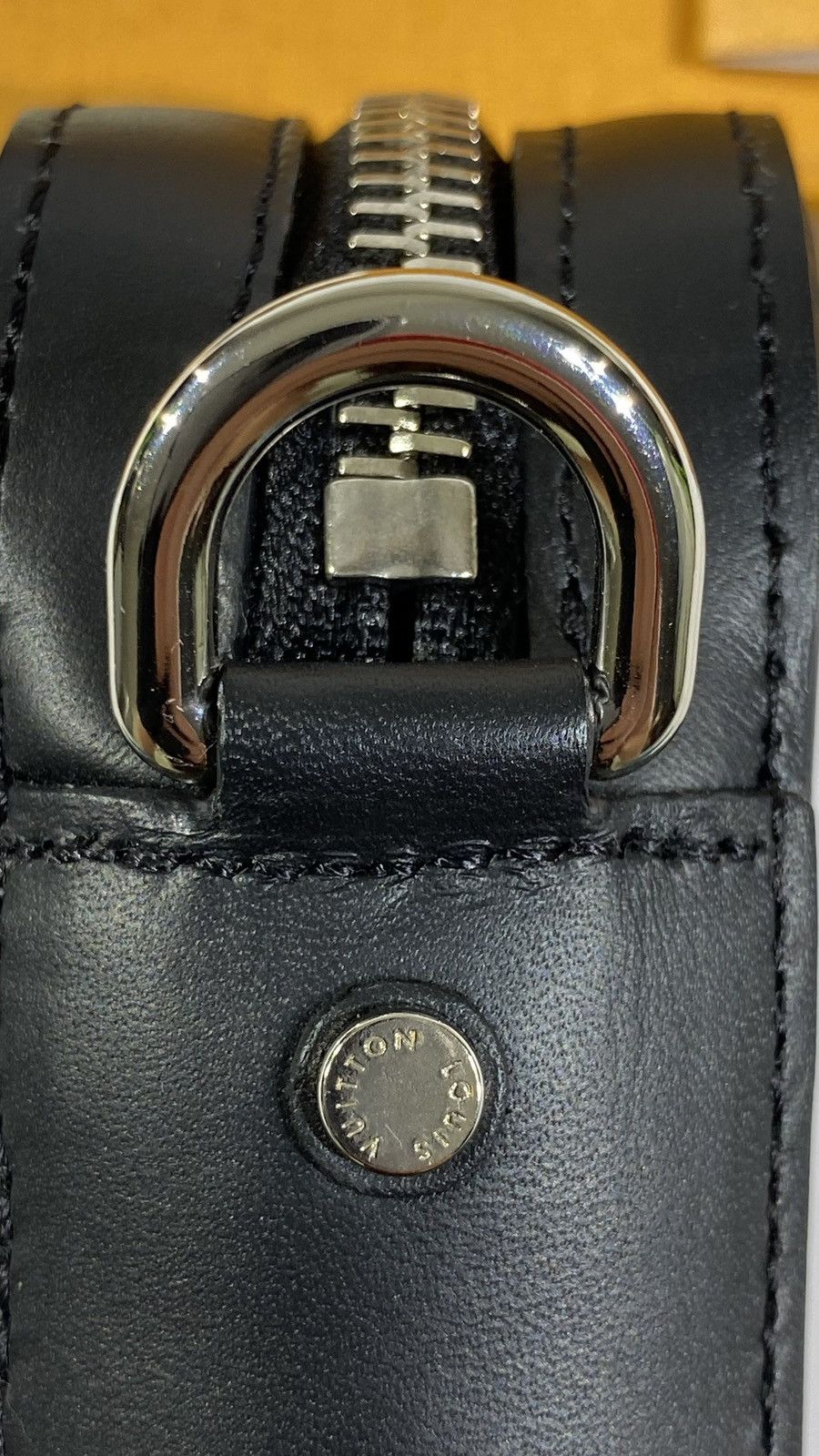 Louis Vuitton × Supreme Louis Vuitton X SUPREME 1 OF 1 Sample Unreleased Hand Clutch Size ONE SIZE - 14 Thumbnail
