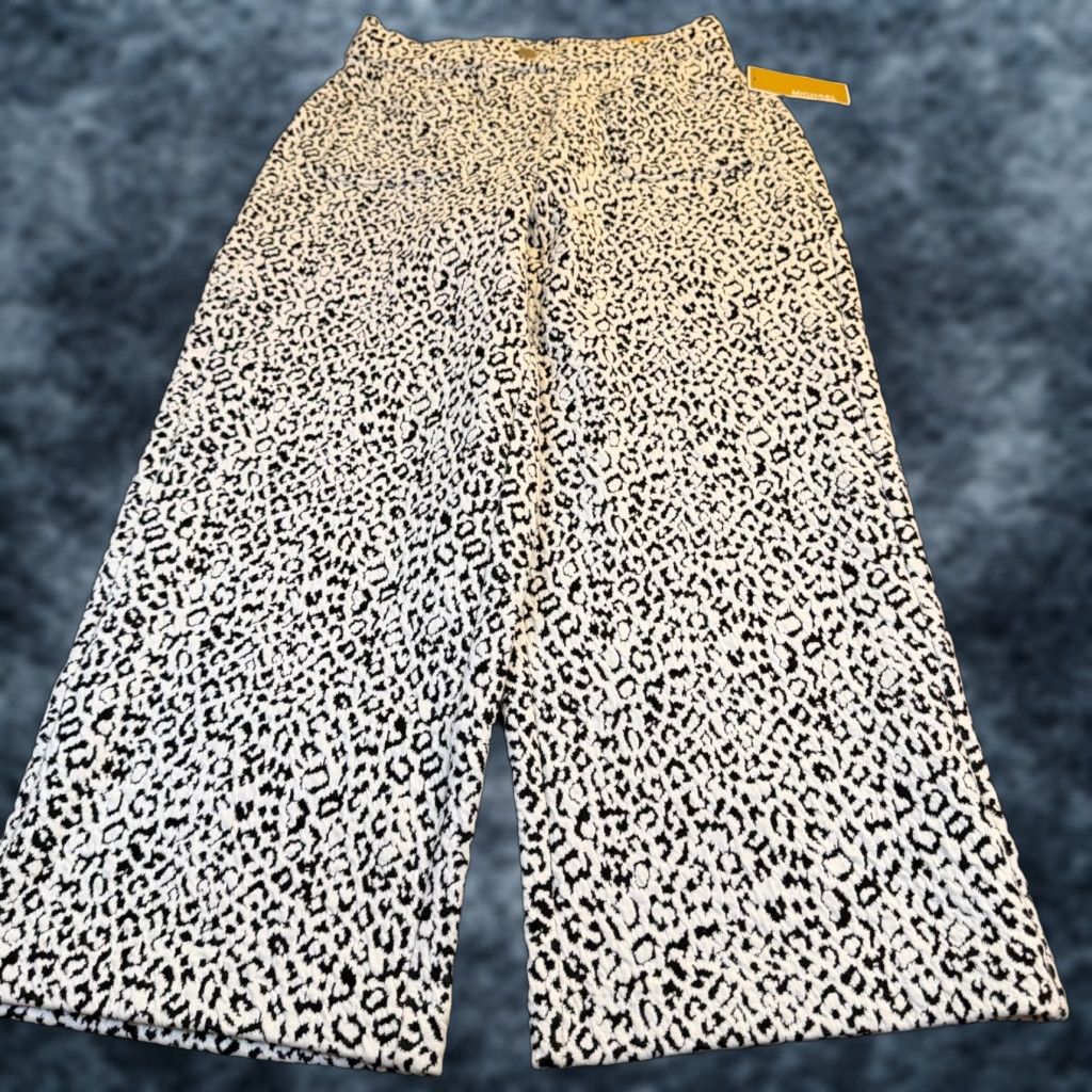 Michael Kors VINTAGE Michael Kors Black White Leopard Print Wide Leg Cropped Pants Womens XS NWT Size 26" / US 2 / IT 38 - 1 Thumbnail