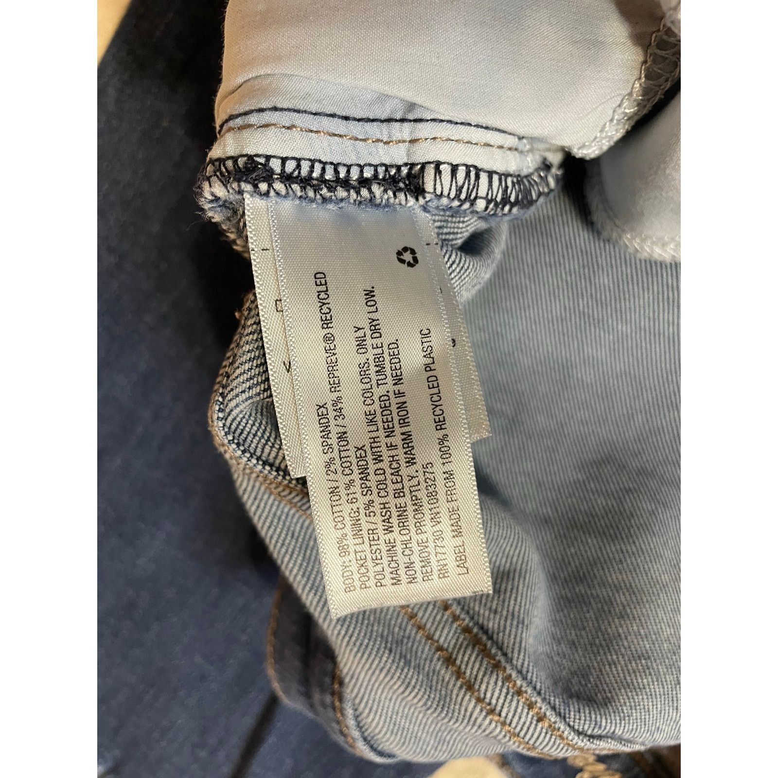 Other Universal Thread Blue Pantalon Crop Girlfriend Jeans 8 Size 30" / US 8 / IT 44 - 9 Thumbnail