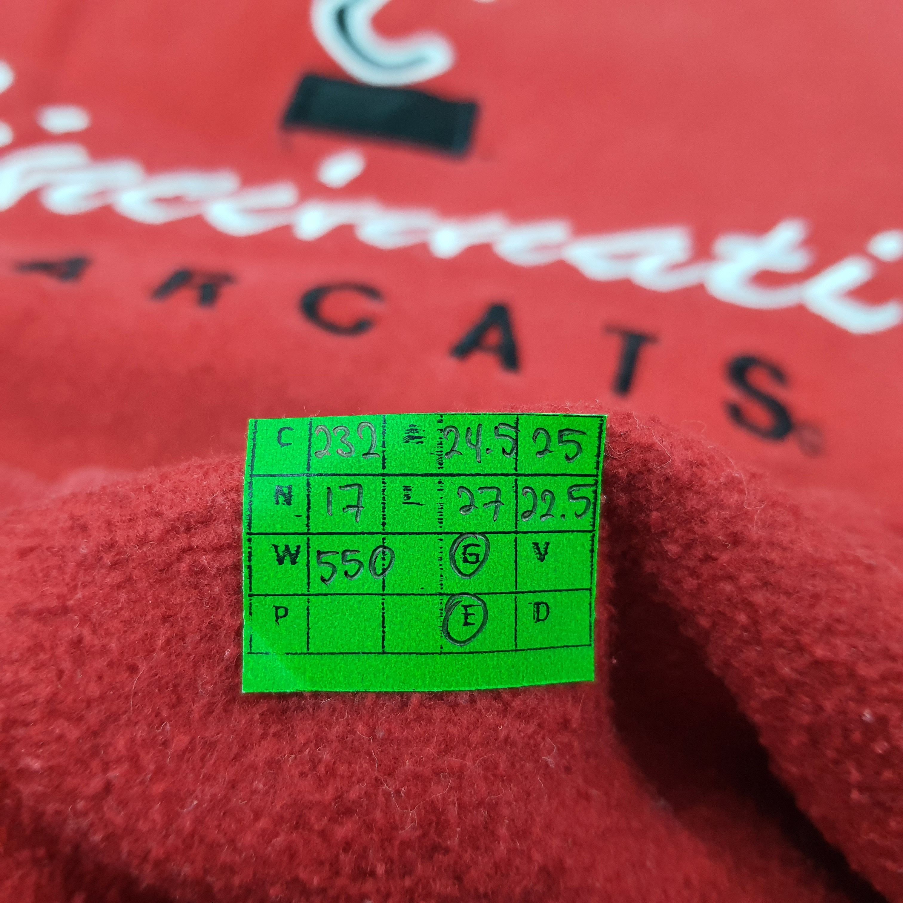 NCAA × Vintage Vintage Cincinnati Bearcats NCAA Team Sweatshirt C232N17 Size US L / EU 52-54 / 3 - 6 Thumbnail
