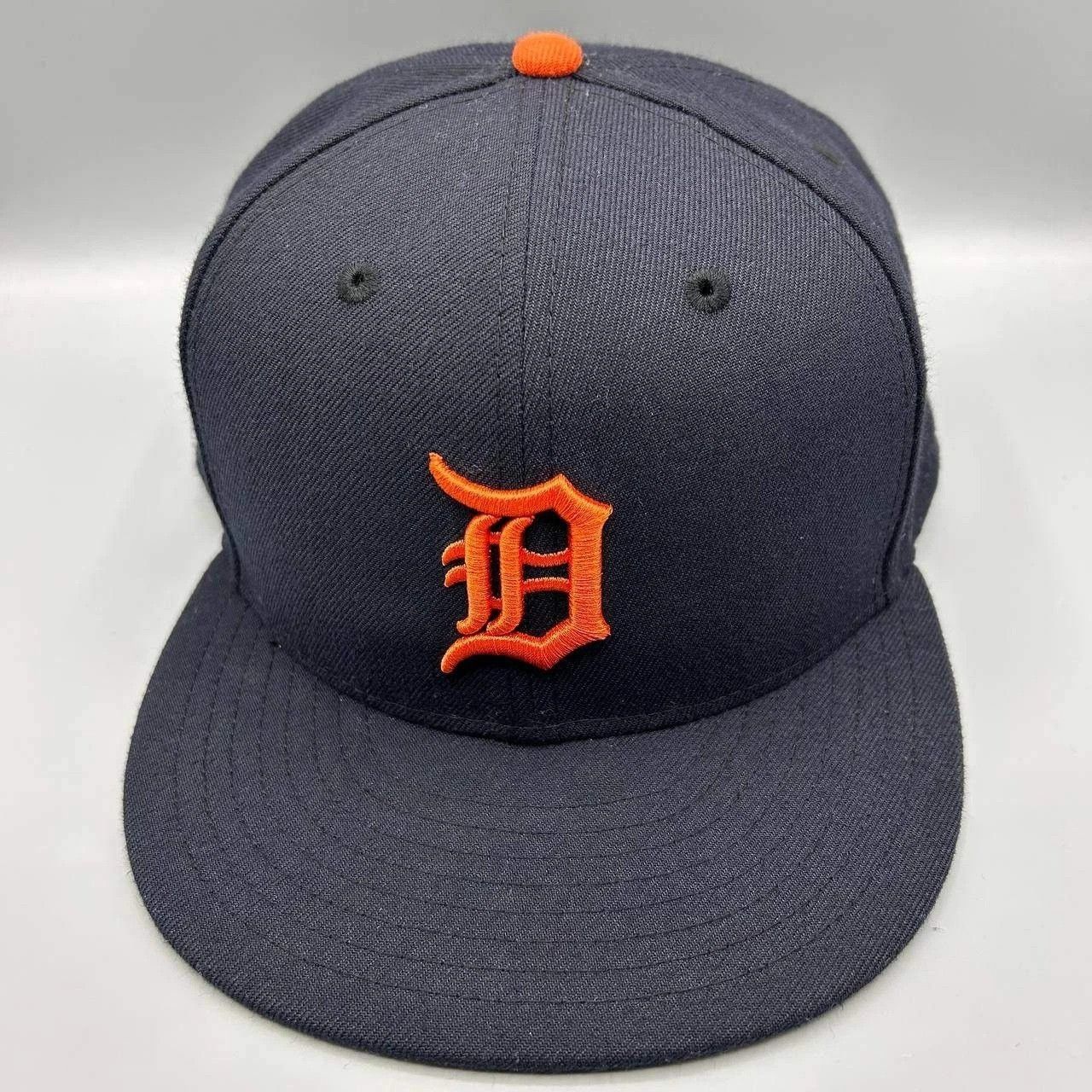 New Era Detroit Tigers Hat Men 8 Navy Embroidered MLB Fitted Cap | Grailed
