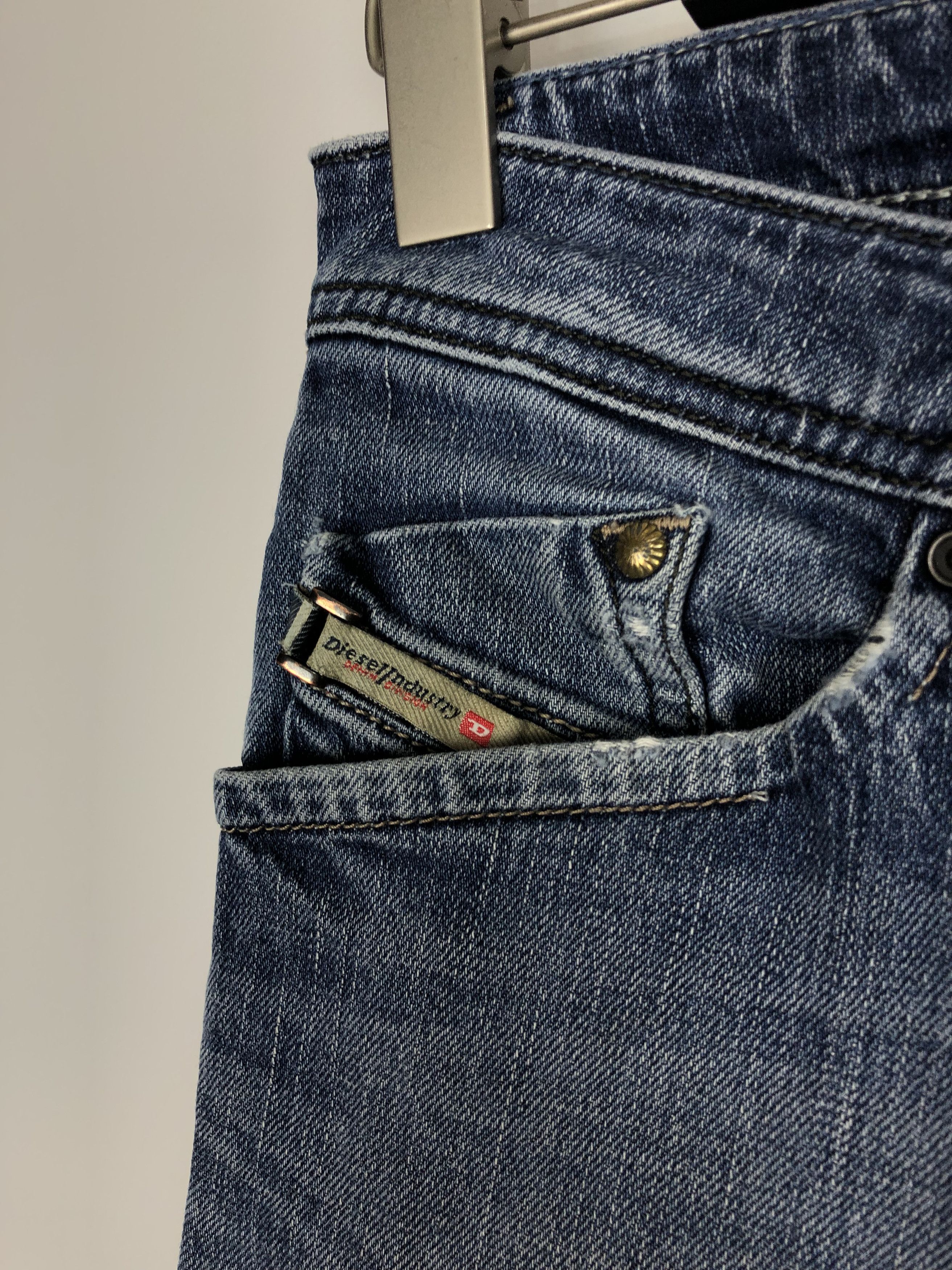 Diesel Diesel Darron Denim Jeans Pants Blue size 30x32 Size US 30 / EU 46 - 4 Thumbnail