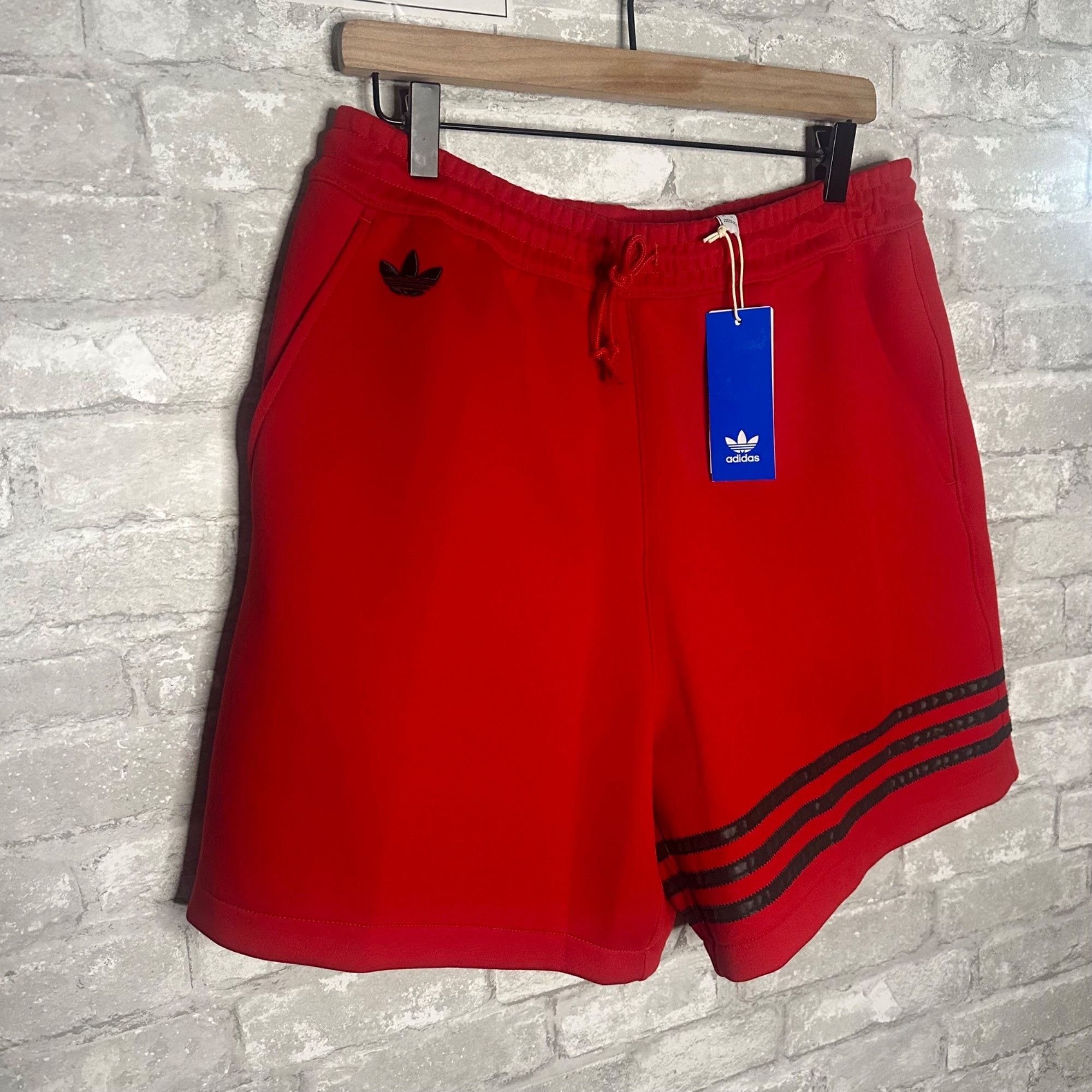 Adidas Adidas Men's Street Neuclassic Shorts Originals NWT Size M ( Size US 34 / EU 50 - 2 Thumbnail
