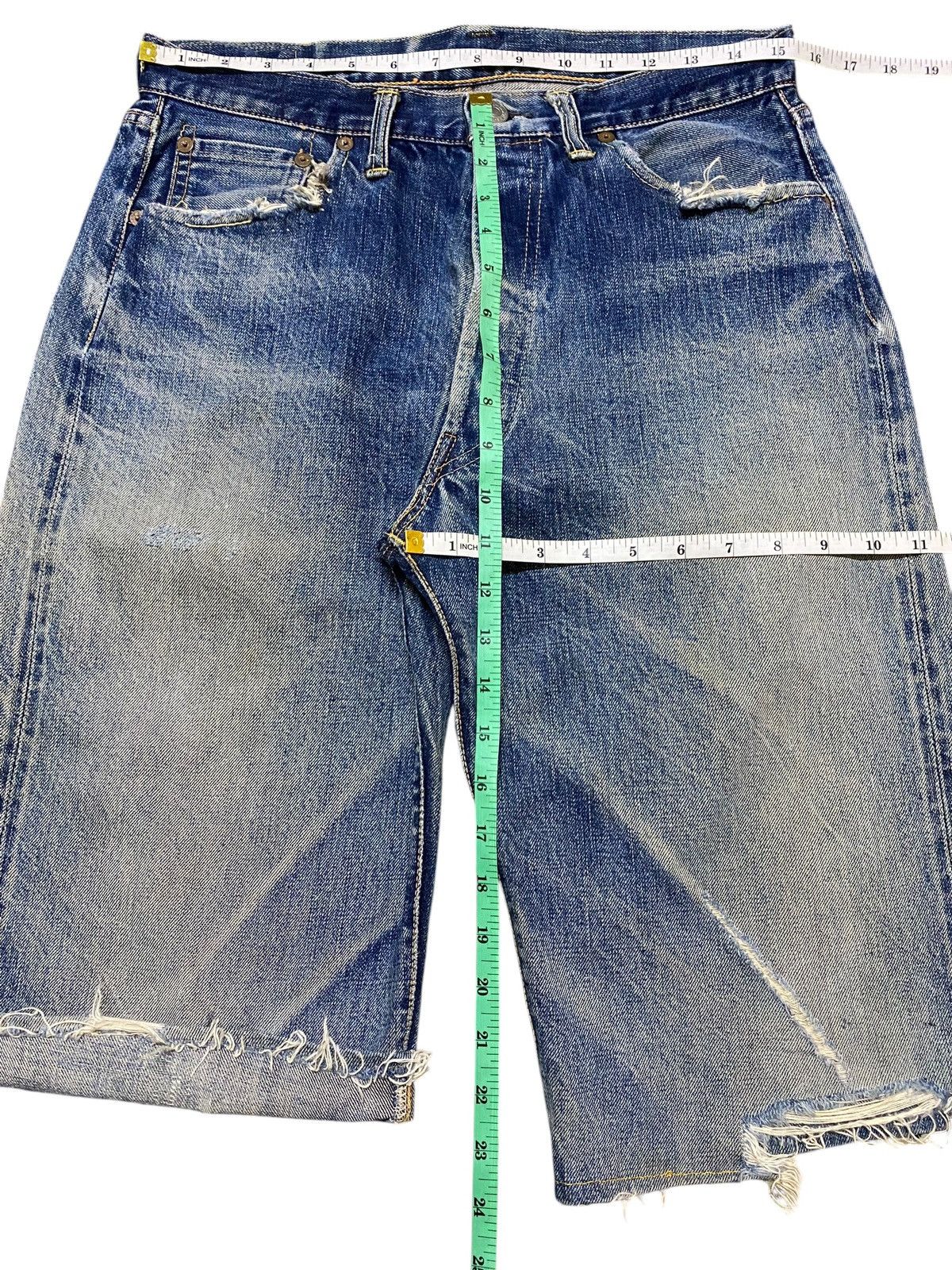 The Silver Stone Vintage Silver Stone Selvedge MudWash Distressed Short Jeans Size US 31 - 14 Thumbnail