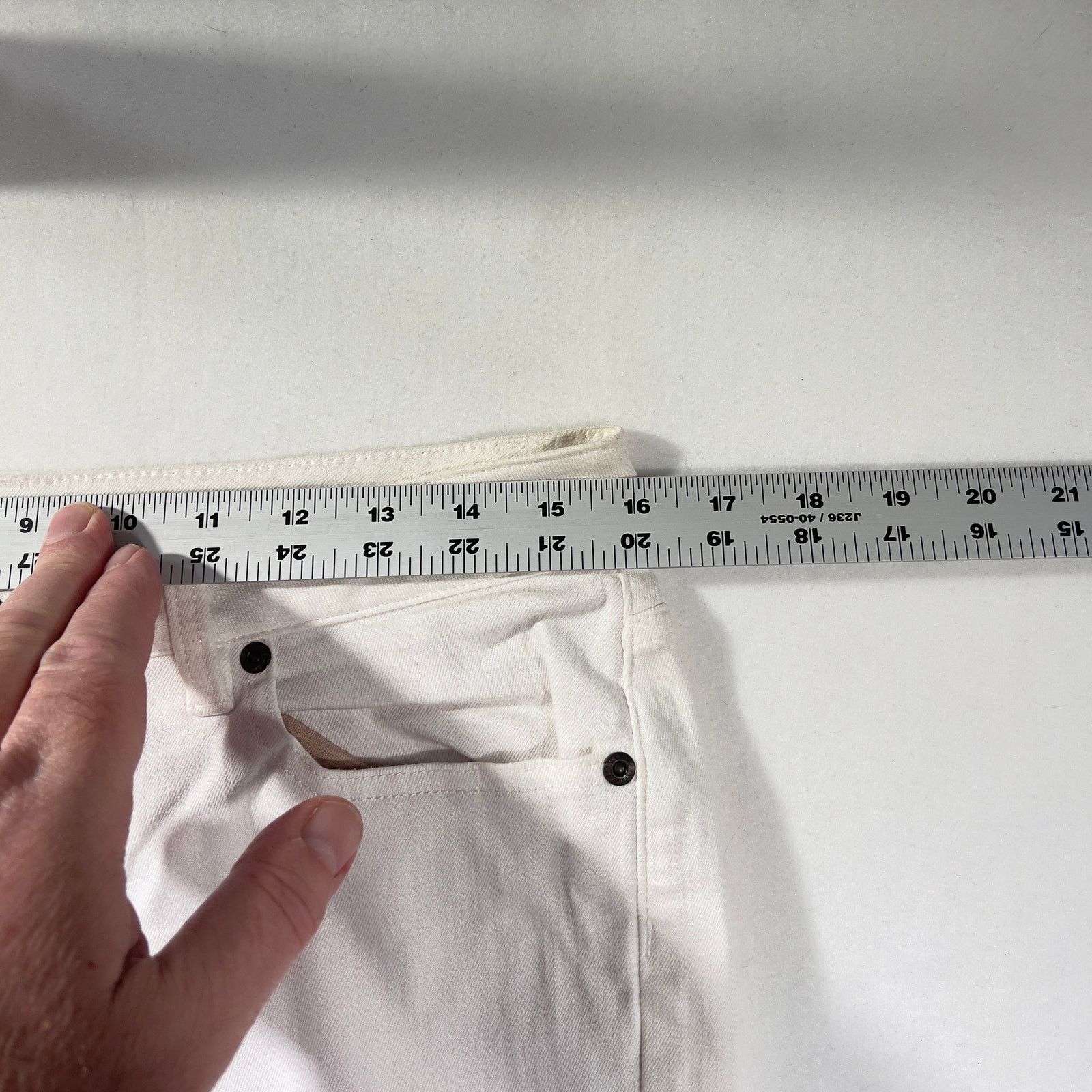 L.L. Bean L.L. Bean Stretch Jeans Woman 12 Classic Fit Upstretched 32W Size 32" / US 10 / IT 46 - 9 Thumbnail