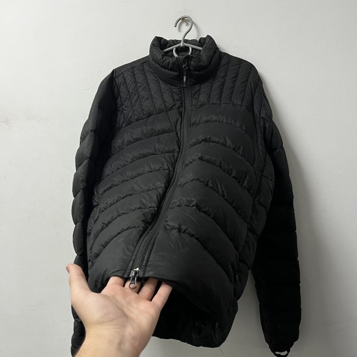 Canada Goose Canada goose puffer jacket black label Size L Size US L / EU 52-54 / 3 - 8 Thumbnail