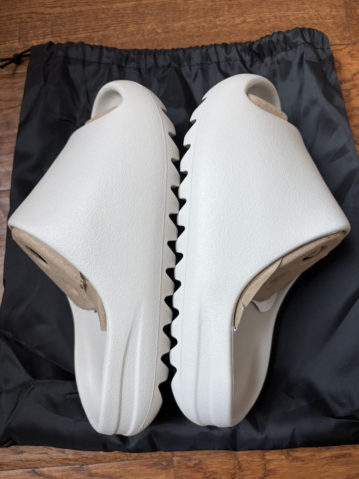Yeezy YS-01 Cream Slides Size US 8 / EU 41 - 5 Thumbnail