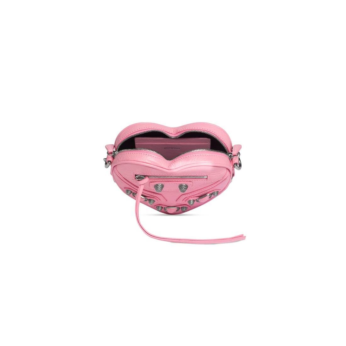 Balenciaga o1tr1nto0525 Size: OS / Le Cagole Heart Mini Bag in Pink Size ONE SIZE - 5 Thumbnail