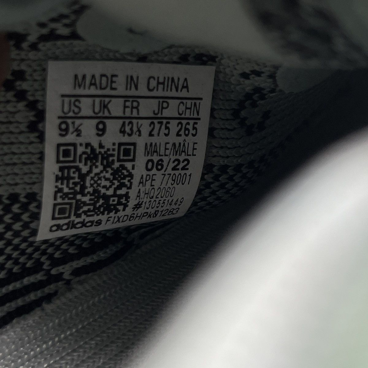 Adidas Yeezy boost 350 salt Size US 9.5 / EU 42-43 - 9 Thumbnail